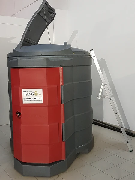 PRODUCENT ZBIORNIKI DWUPŁASZCZOWE - 
TANGO OIL LEPSZE NIŻ U SĄSIADA, PEŁNA 
DOKUMENTACJA. 1000 l, 1500 l, 2500 l, 5000 l, 
produkt polski. Dobra cena, szybkie terminy realizacji. Tel. 536 842 737, www.tango-oil.pl